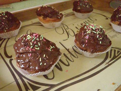 Cupcakes au chocolat-cerise et cœur de Nutella