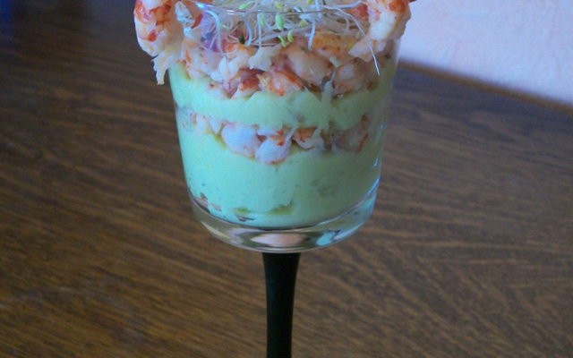 Verrine aux saveurs de fruits de mer et de lait de coco