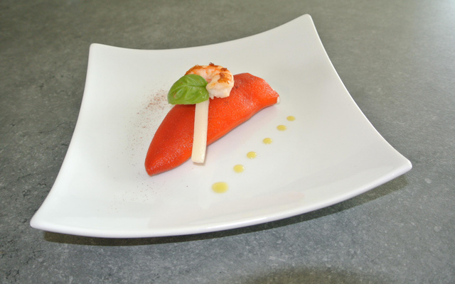 Poivrons farcis aux crevettes et pointes d'asperges