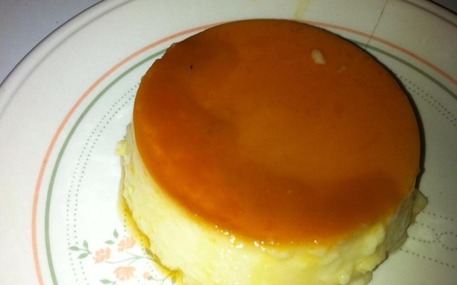 Crèmes au caramel et au lait concentré