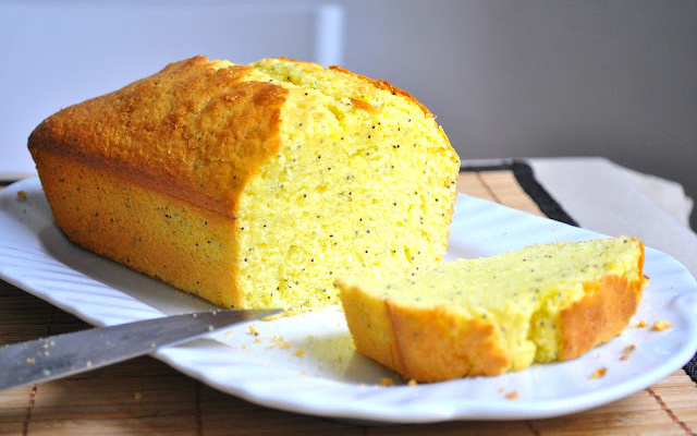 Cake au citron et aux graines de pavot