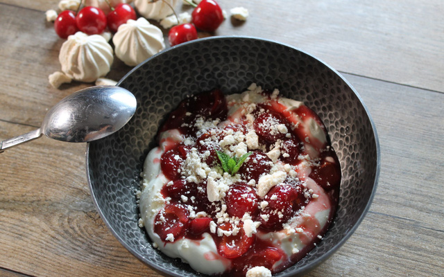 Eton Mess aux cerises