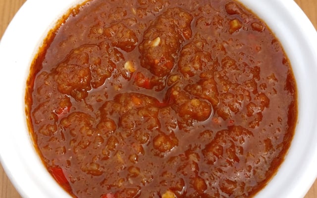 Sauce pimentée pour hamburger maison