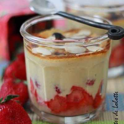 Fruits rouges en sabayon de rhubarbe et pamplemousse