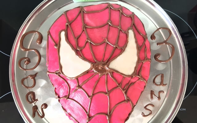 Gâteau anniversaire Spiderman
