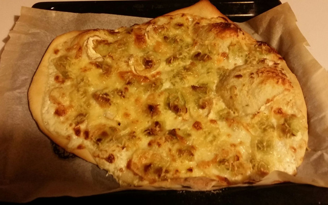 Pizza aux ravioles italiennes