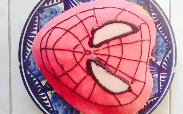 Gâteau anniversaire Spiderman