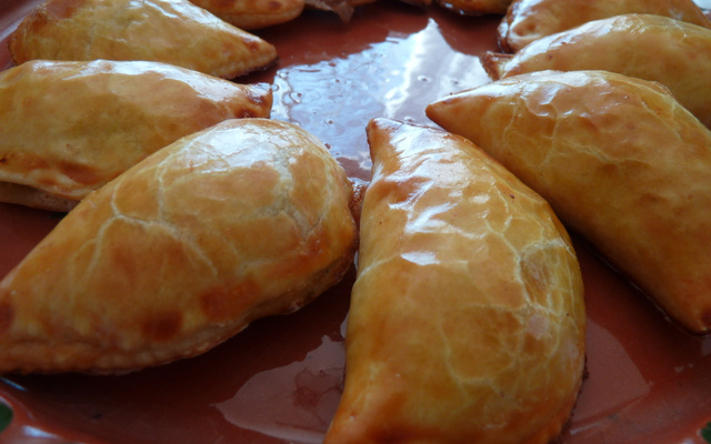 Petits pâtés chauds provençaux