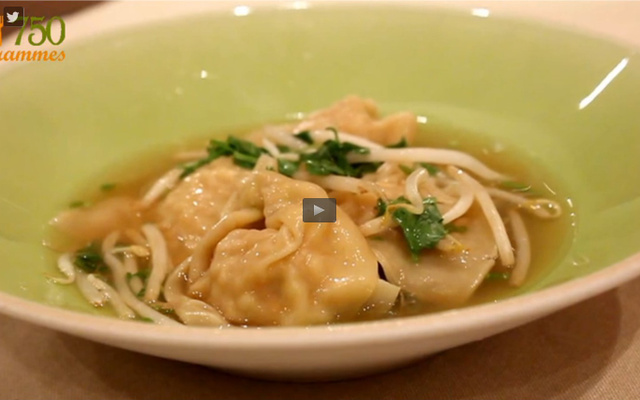 Soupe chinoise aux raviolis