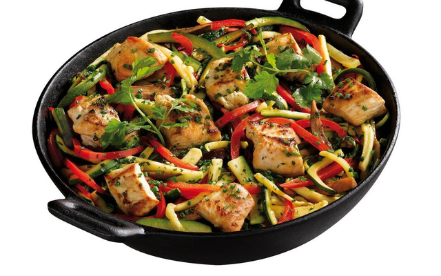Wok de poulet et légumes du soleil
