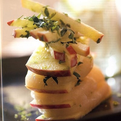 Noix de Saint-Jacques en mille-feuille et tartare