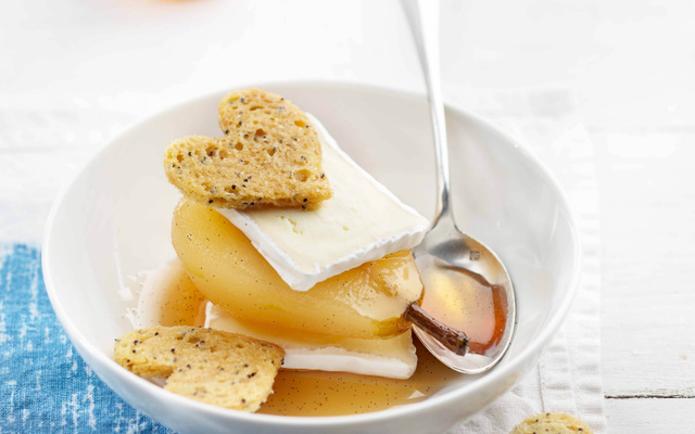 Poire pochée au vin et caprice des Dieux