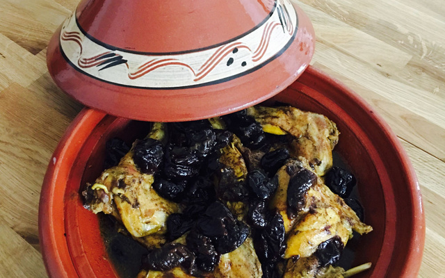 Tajine de lapin aux pruneaux