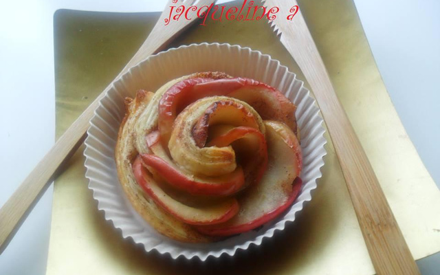 Roses feuilletées aux pommes