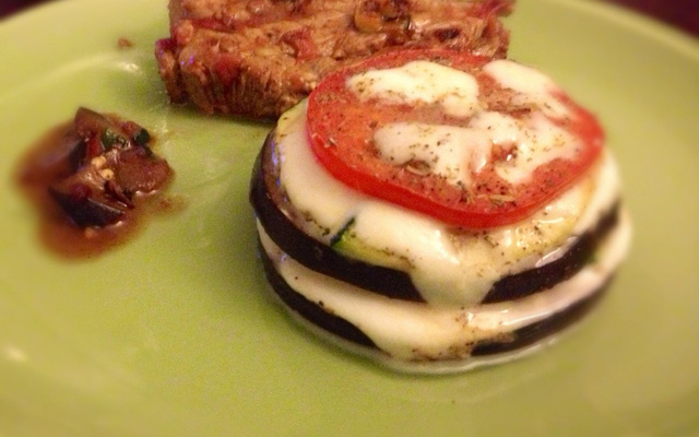 Mille feuilles de légumes du soleil à la mozzarella