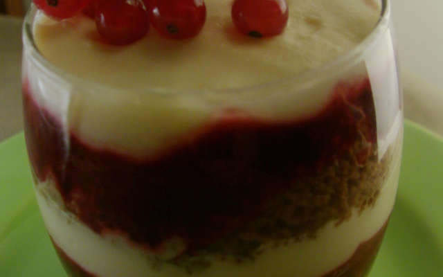 Tiramisu aux fruits rouges économique