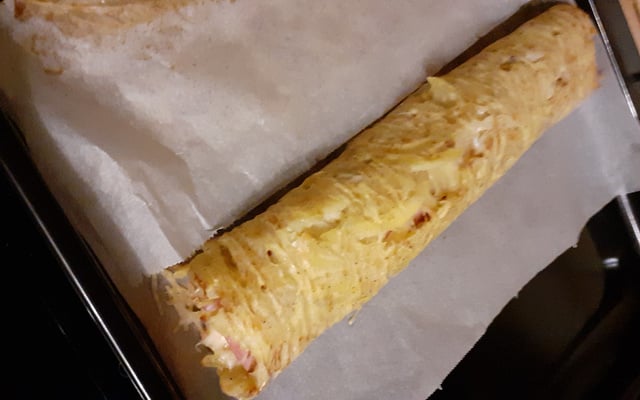 Roulé salé pommes de terre jambon et fromage