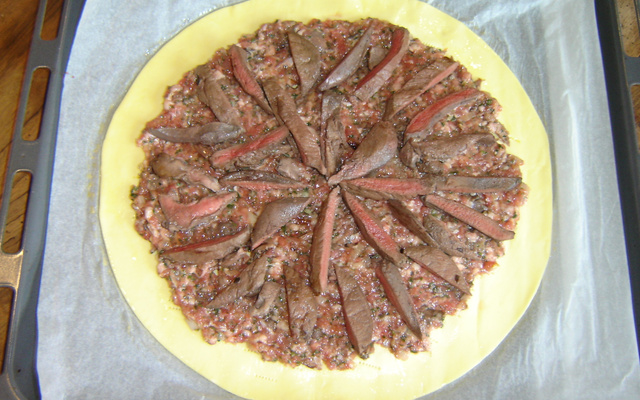 Tourte au pigeonneau