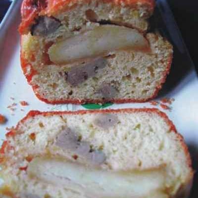 Cake au foie gras et pommes caramélisées