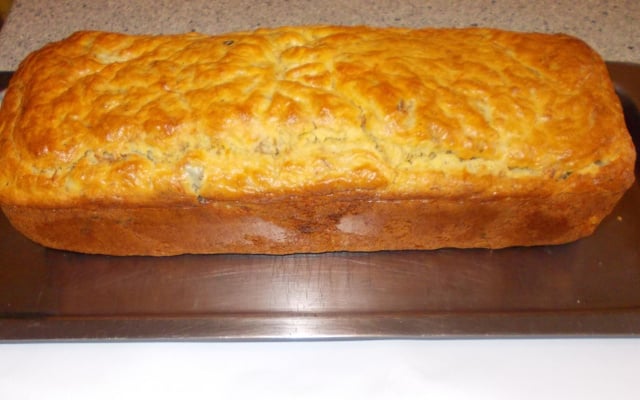 Cake aux maquereaux vin blanc et aromates