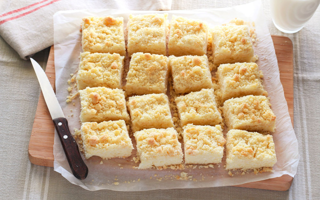 Crumb cake