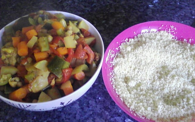 Couscous au poulet et merguez