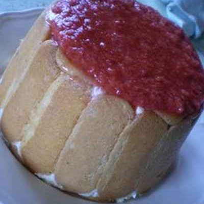 Charlotte aux fraises façon Bonne-Maman