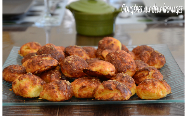 Gougères aux deux fromages