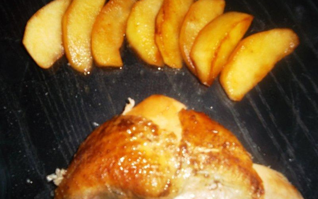 Pintade aux pommes et aux épices