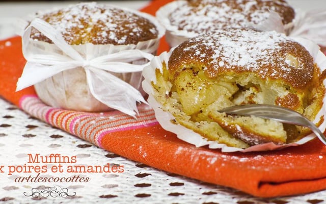 Muffins aux poires et aux amandes