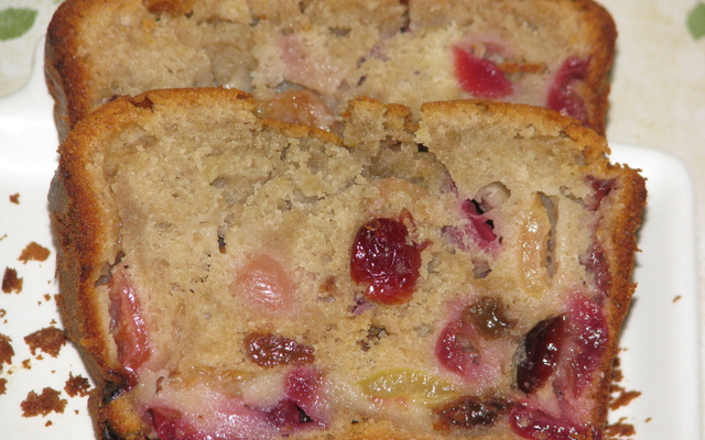 Cake aux cerises et fruits secs