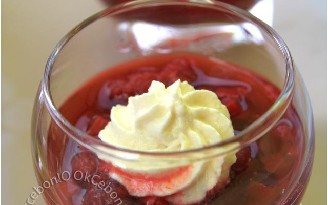 Verrines de framboises aux poivrons