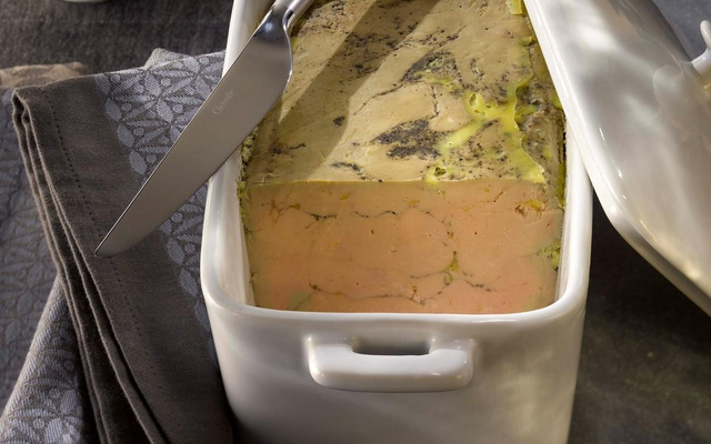 Foie gras de canard entier des landes lafitte mi-cuit en terrine