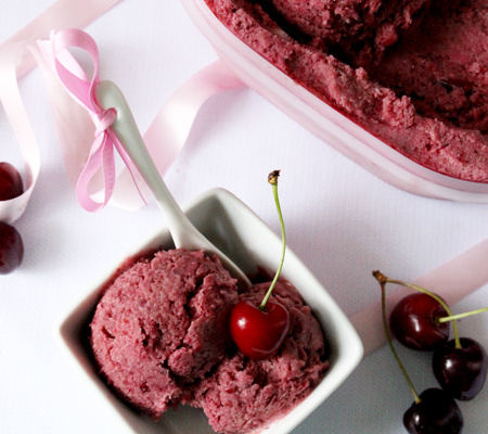 Glace à la cerise (sans sorbetière)