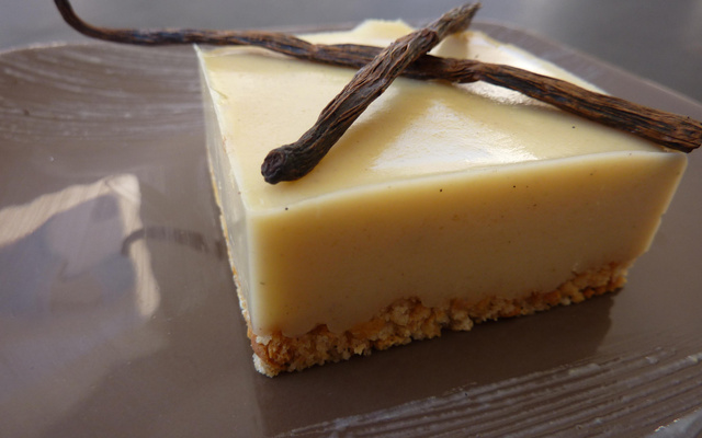 Duo de vanille et petits-beurre salés, cœur fondant de Nocciolata