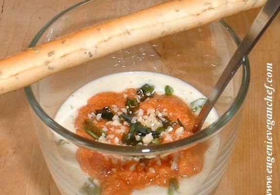 Smoothie de courgette à la coriandre et son coulis aux 2 tomates