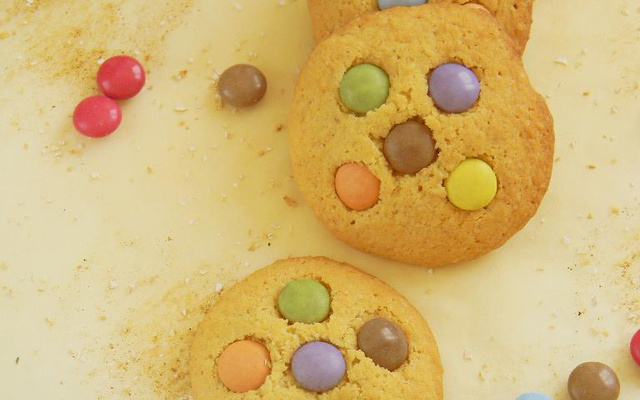 Cookies au son d'avoine & déco Smarties