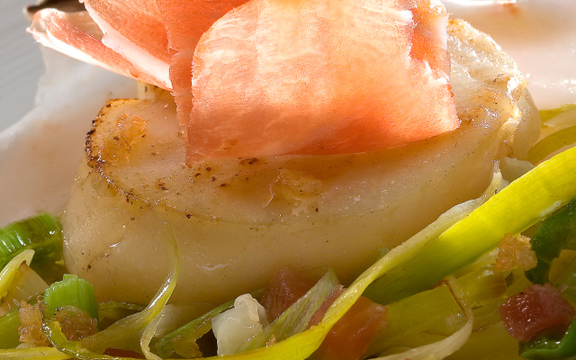 Coquilles Saint-Jacques au jambon Serrano