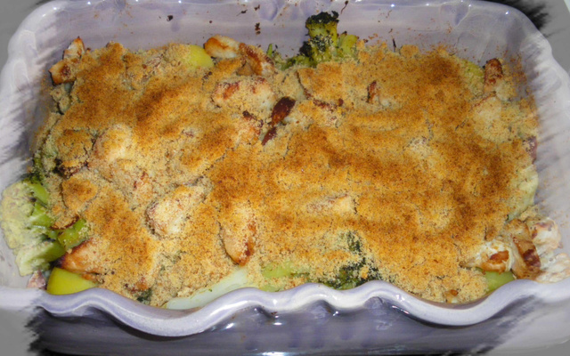 Crumble de poulet et de légumes au gorgonzola