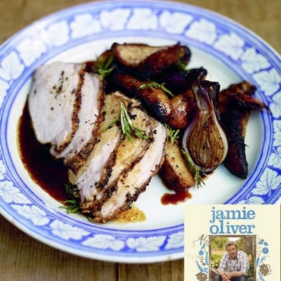 Oignons et pommes de terre rôtis au balsamique avec du rôti de porc