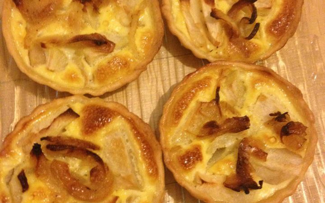 Mini Tartelette Oignons & Pommes Granny Smith