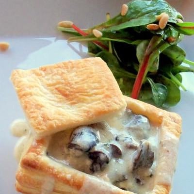 Vol au vent d'escargots au Roquefort Papillon