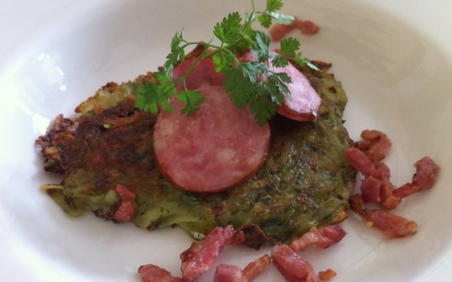 Criques à la cancoillotte et sa morteau