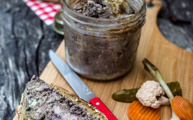 Terrine de campagne au Roquefort Papillon