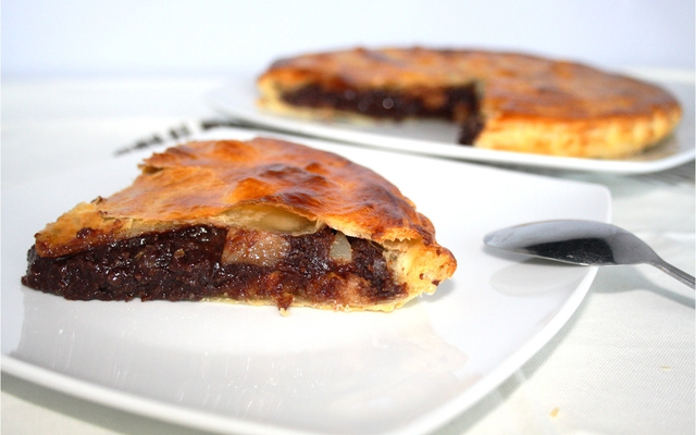 Galette des Rois au chocolat et à la poire