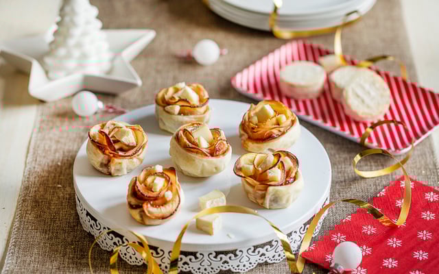 Roses feuilletées à la Rigotte de Condrieu AOP