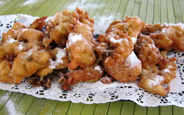 Beignets de fleur d'acacia