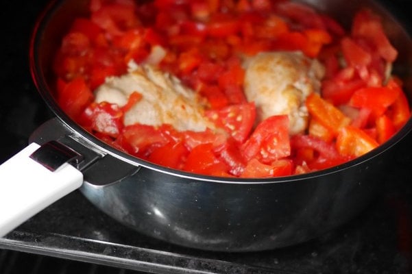 Poulet basquaise au four