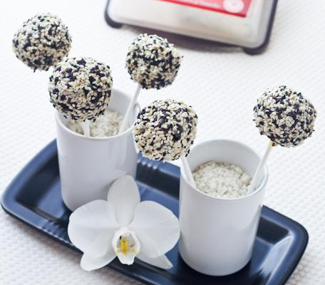 Cake Pops au Roquefort Papillon, Noix & Caramel de Porto