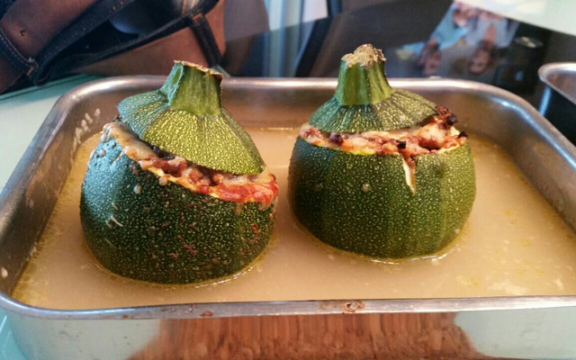 Petite courgette farcie